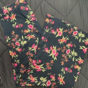 Floral wide leg pants